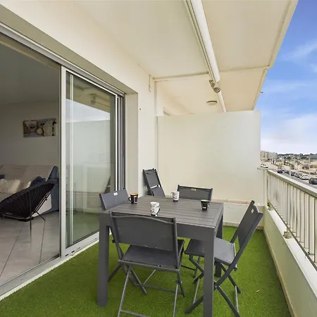 Daire Vue - Pour 6 - 5 M De La *