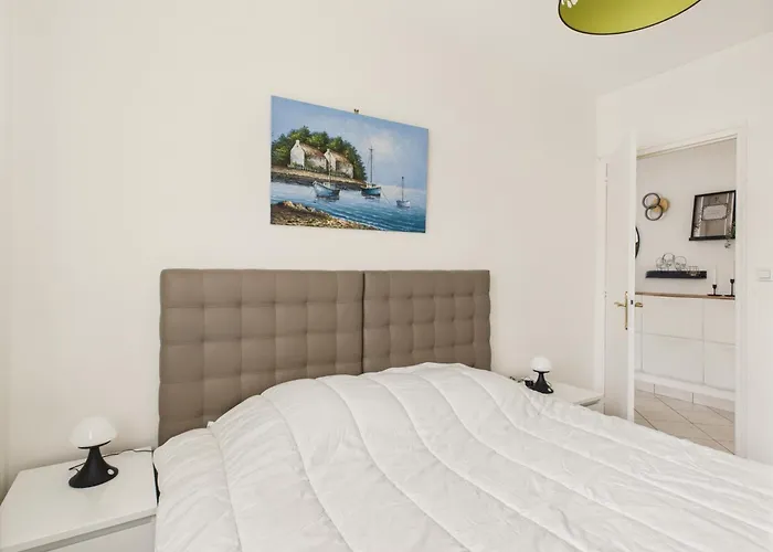 Vue - Pour 6 - 5 M De La Apartamento