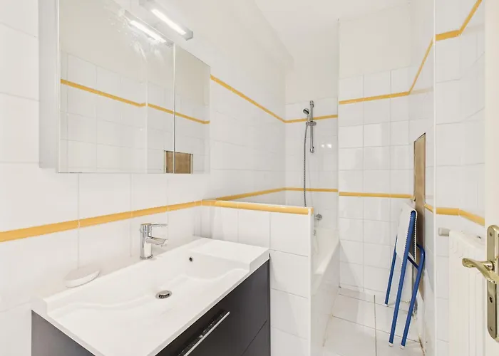 Vue - Pour 6 - 5 M De La * Pornichet